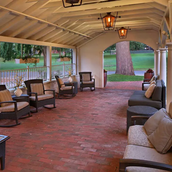Carriage House Sitting Area At The Inn On Boltwood